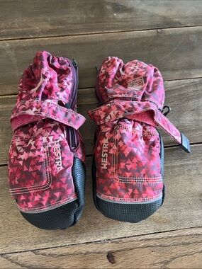 Kids Hestra Mittens